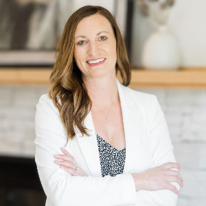 Sarah Peterka Top real estate agent in Sturgis