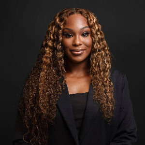 Elizabeth Longuefosse