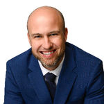 Headshot of Russell Faucette, real estate agent