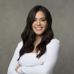 Julia Quinones Top real estate agent in Edison