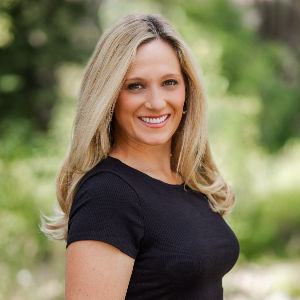 Nicole Hayes