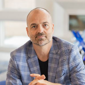 Anook Commandeur Top real estate agent in Palm Springs