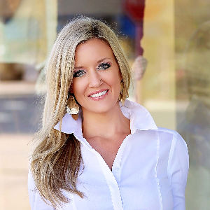 Jessica Pike Top real estate agent in Windsor