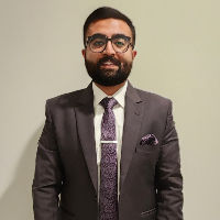 Ilhaan Qureshi loan officer