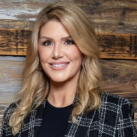 Alexis Farrar loan officer