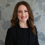 Headshot of Sarah Schwartz, real estate agent