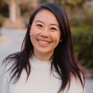 Jackie Lee Top real estate agent in San Diego