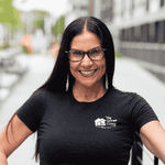 Headshot of Shannon Gilbert, real estate agent