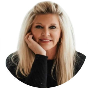 Beverly Black Top real estate agent in West Jefferson