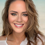 Headshot of Bethany Kerr, real estate agent