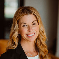 Amber Huemmer Top real estate agent in Cottage Grove