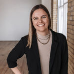 DeAnn Dingus Top real estate agent in Bismarck