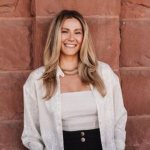 Holly Zamora Top real estate agent in Flagstaff