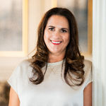 Headshot of Kristi Stacy, real estate agent