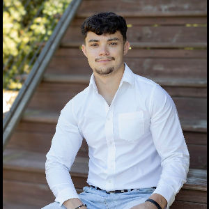 Payton Flores Top real estate agent in Millbrook