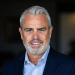 Headshot of Robert Tyson, real estate agent
