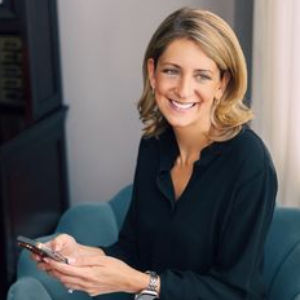 Ashley Freitas Top real estate agent in Summit