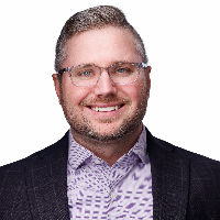 Zack Disinger loan officer