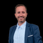 Headshot of James Dager, real estate agent