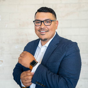 agent profile picture
