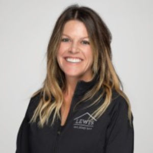 Tami Lewis
