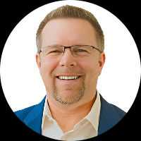 Paul Brumund loan officer