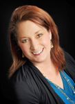 Headshot of Lisa Contreras, real estate agent