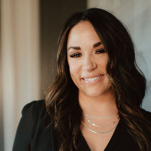 Ashleen Lealand