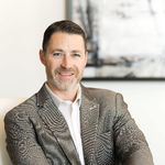 Headshot of Lance Kirshner, real estate agent