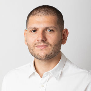 agent profile picture