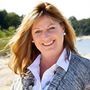 MARIA LANZISERO Top real estate agent in HUNTINGTON