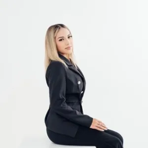 Saira Molina