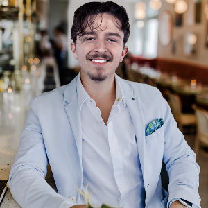 agent profile picture