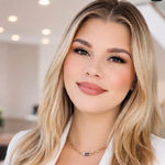 Headshot of Shannon Lopez, real estate agent