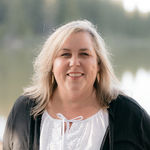 Carmie Sanchez Top real estate agent in Arnold