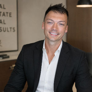 agent profile picture
