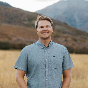 Travis Schloderer