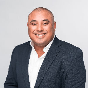 agent profile picture