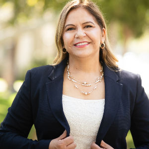 Elizabeth Granados