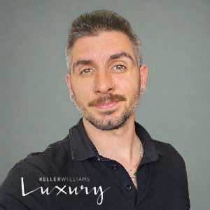 agent profile picture