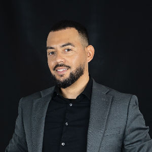 agent profile picture