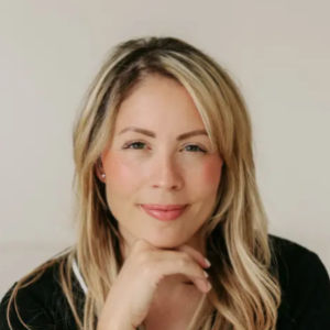 Lindsey M Vebber