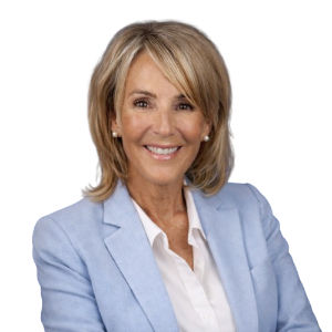 Robin Smith Top real estate agent in Keene