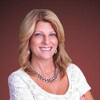 Carla DiPlacido Top real estate agent in Mantua