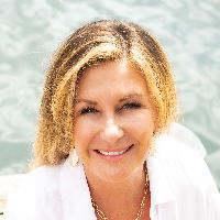 Sarah Garza Top real estate agent in Annapolis