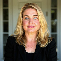 Courtney Maddox Top real estate agent in McDonough