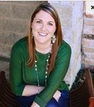 Headshot of Lacy Rushin, real estate agent