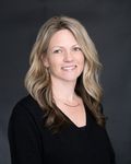 Headshot of Kristie Shores, real estate agent