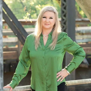 Angela Angell/ Broker Agent