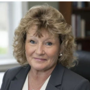 Helen Y Carlsen Top real estate agent in Sarasota